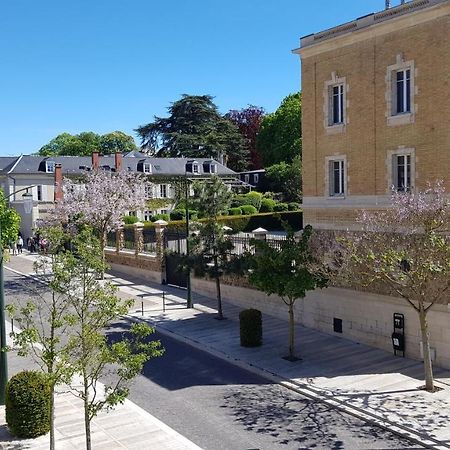 Апартаменти L'Epopee De L'Avenue - Parking - Avenue De Champagne - Еперне Екстер'єр фото